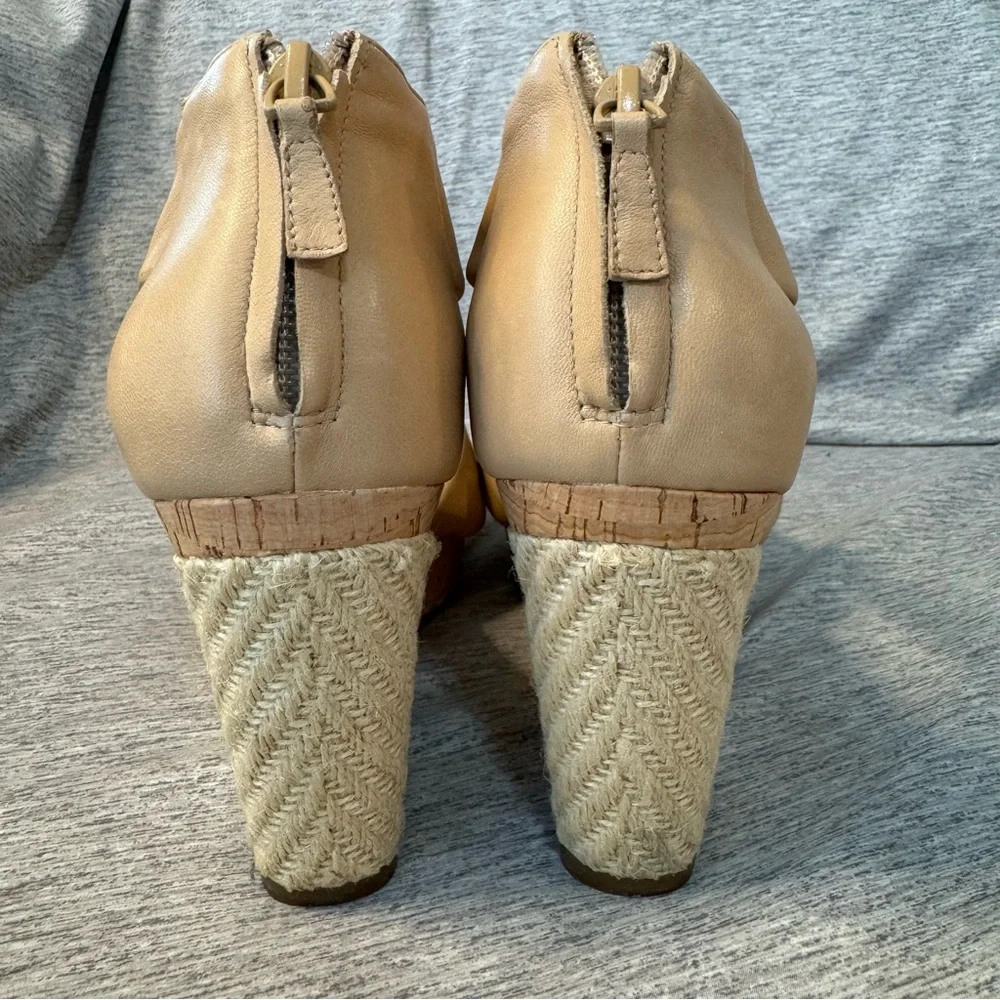 COLE HAAN AND NIKE Espadrille Wedges, Tan Leather, Heel Zip, Size‎ 9.5, EUC